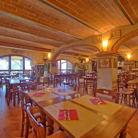 Sleeps 3 Air Con Appartement