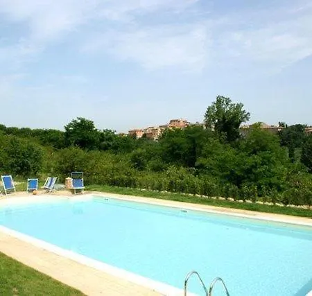 Sleeps 3 Air Con